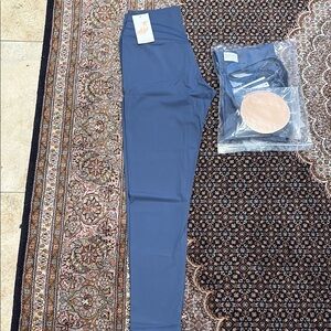 Mazarin Blue High-Waisted Leggings and topleging XL and top L